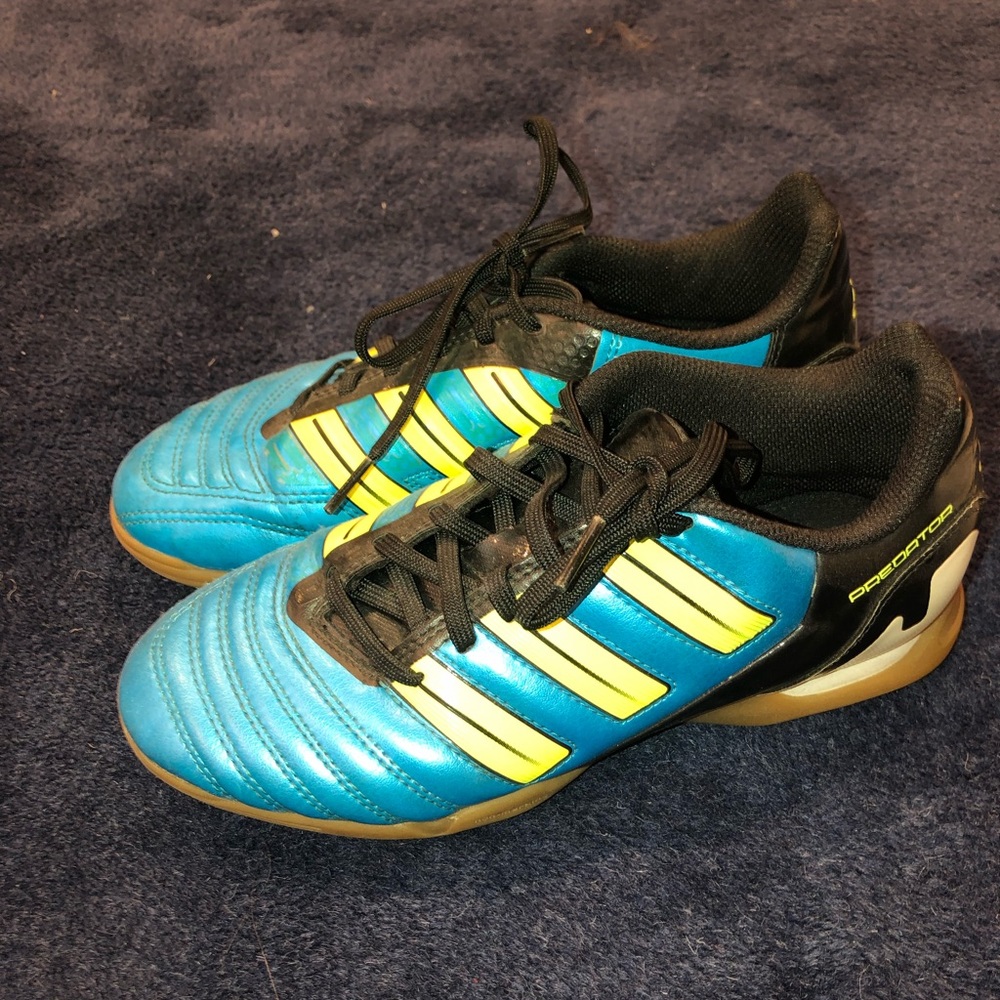 Adidas predator indoor cleats